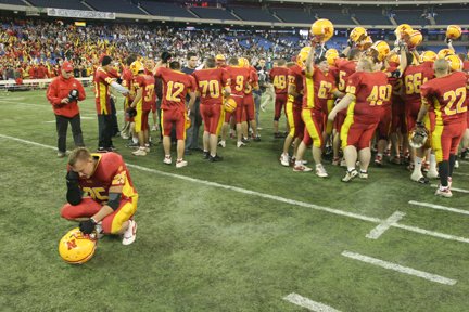 postgamecelebration2005goldenhorseshoebowl.jpg